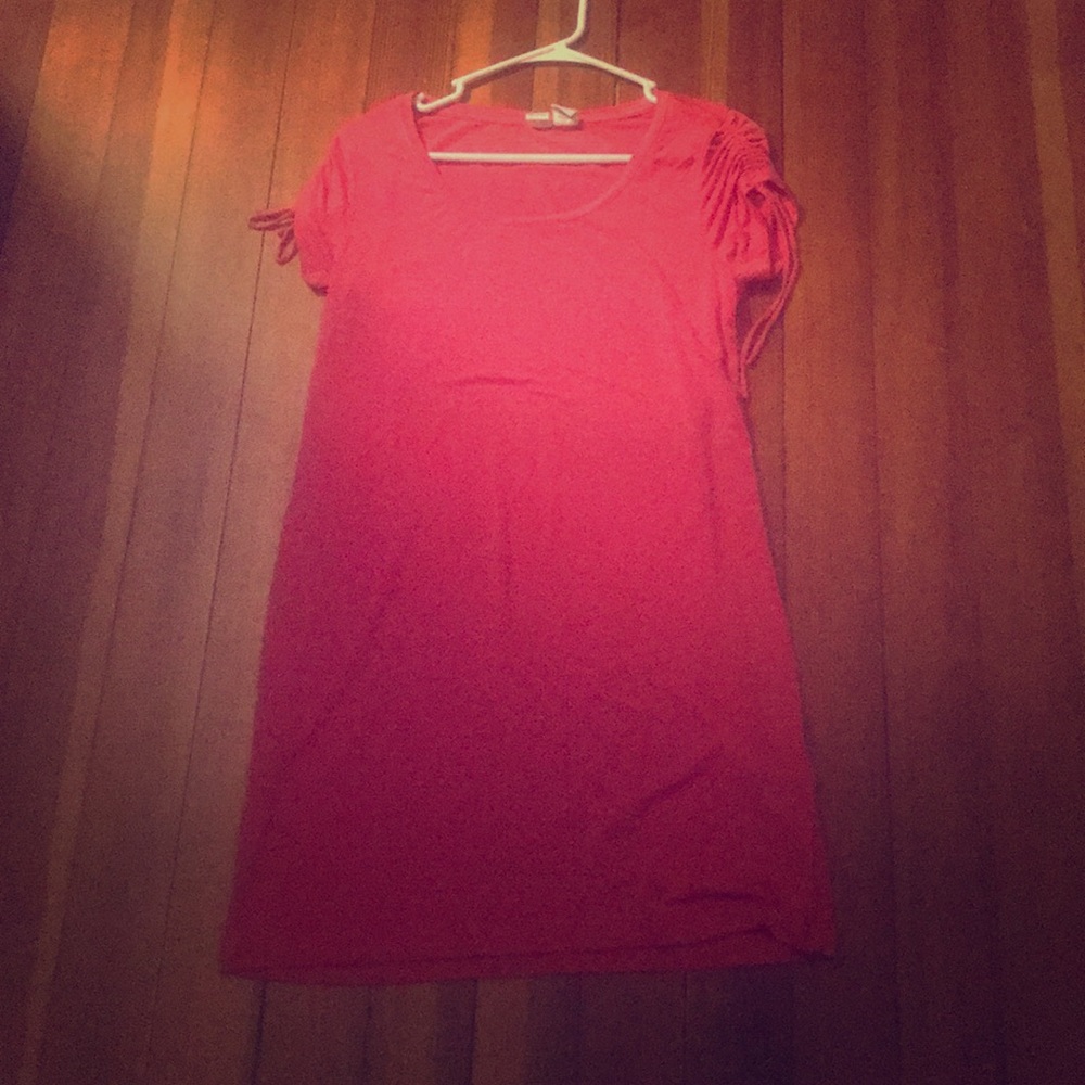 Adorable tee shirt dress!